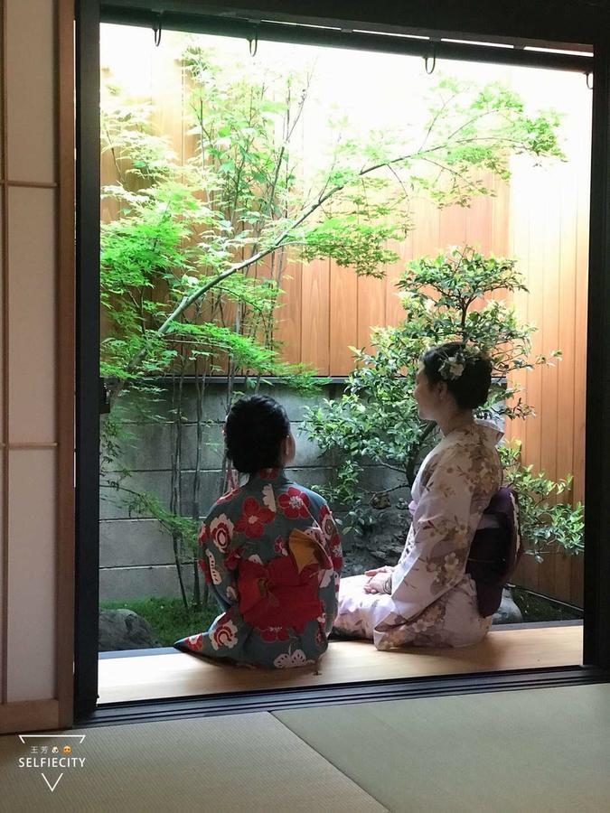 קיוטו 京町屋の宿悠路里 Kyo-Machiya Yululy מראה חיצוני תמונה